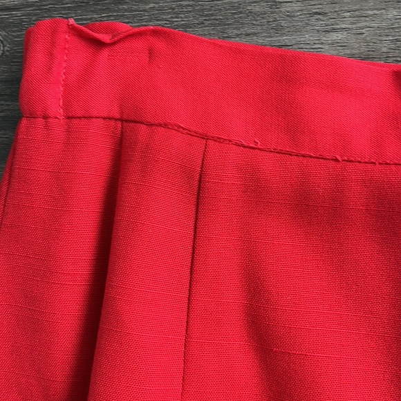 Neiman Marcus | Red Skirt Set | 8 - Picture 15 of 17